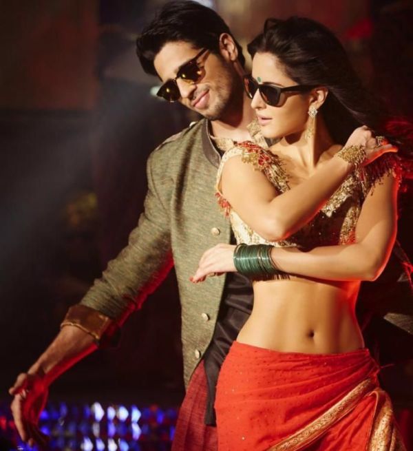 First Look! Sidharth And Katrina Look Super Cool In The 'Kaala Chashma' Number From BBD