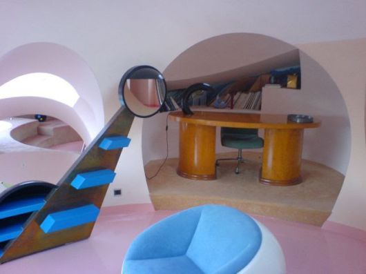 The Amazing Pierre Cardin's Palace