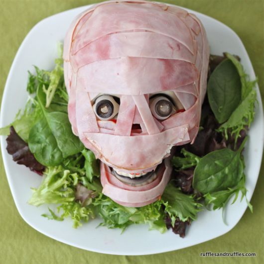 Frightfully Tasty Halloween Snack Ideas  