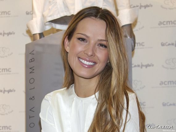 Petra Nemcova Looks Prettylicious