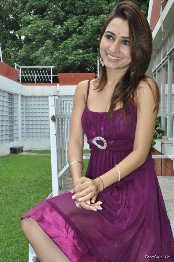 Tollywood Beauty Drithi Photo Gallery