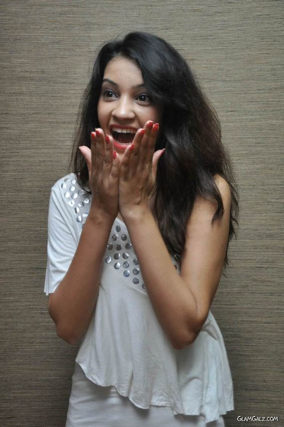 Diksha Panth Spicy Photoshoot