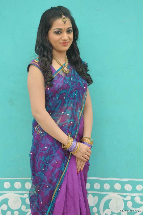 Beautiful Indian Actress Reshma