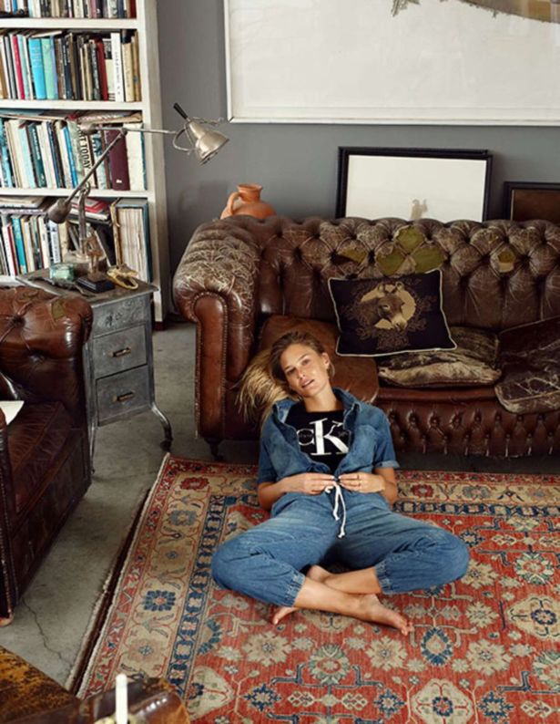 Top Model Bar Refaeli For At Magazine