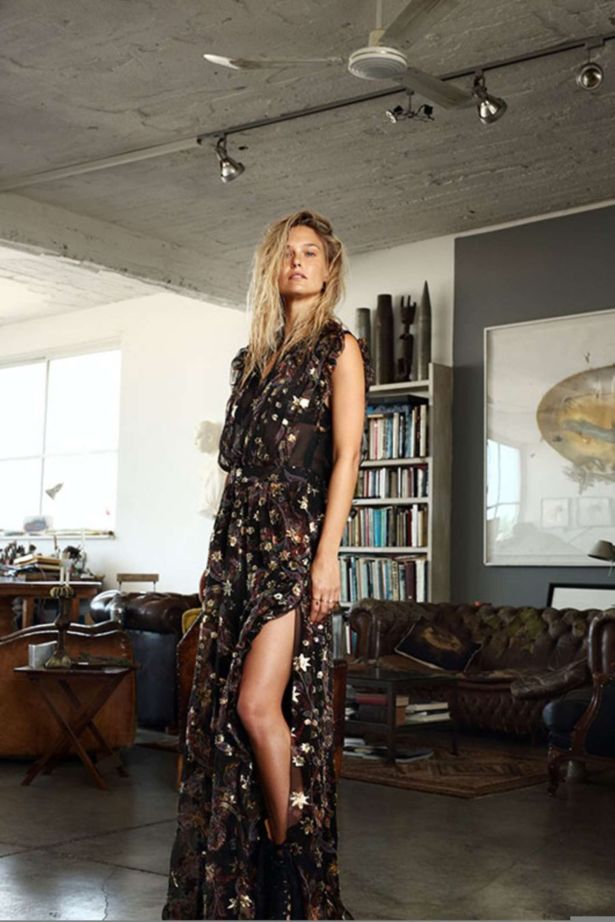 Top Model Bar Refaeli For At Magazine