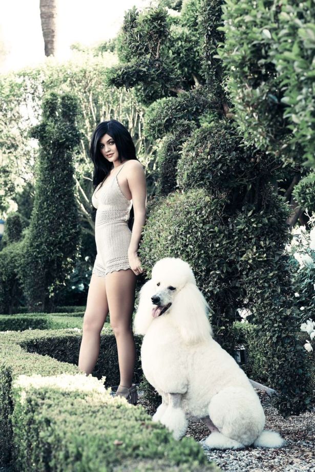 Kendall Jenner and Kylie Jenner In Latest Shoot
