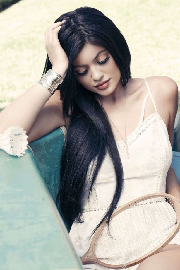 Kendall Jenner and Kylie Jenner In Latest Shoot