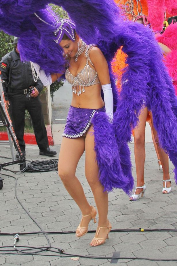 Maria Menounos In Carnival Costume In Universal City