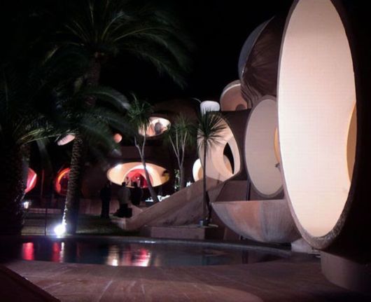 The Amazing Pierre Cardin's Palace